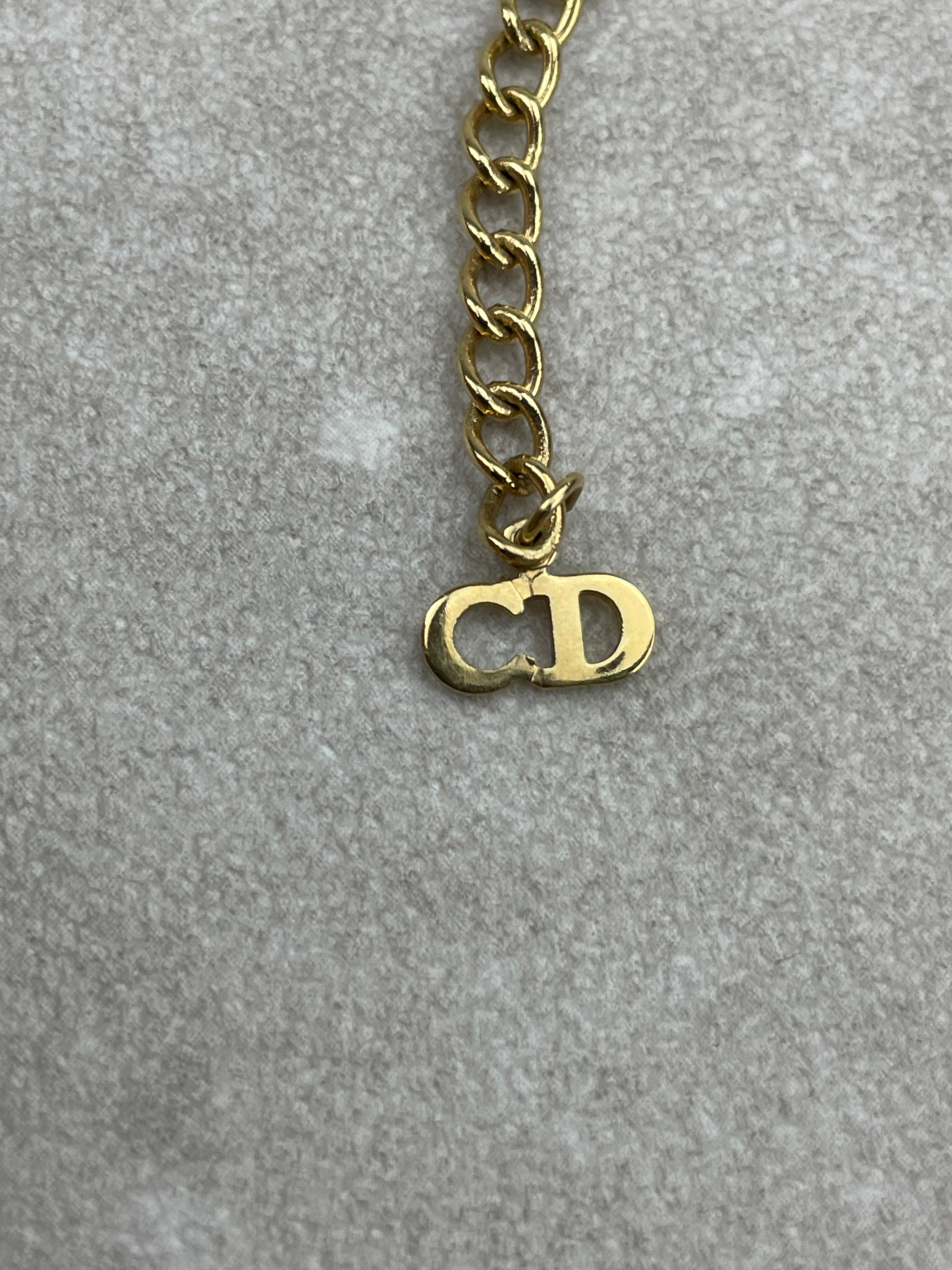 Collier Christian Dior Vintage avec Pendentif
